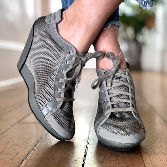 ♥️ADIDAS SLVR Wedge Sneaker ♥️ - Picture 12 of 14